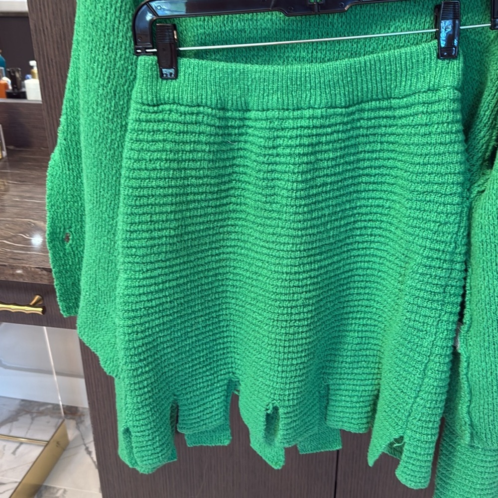 💚 Source Unknown Two piece Set 💚 - Picture 9 of 17